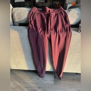 Maroon lululemon joggers